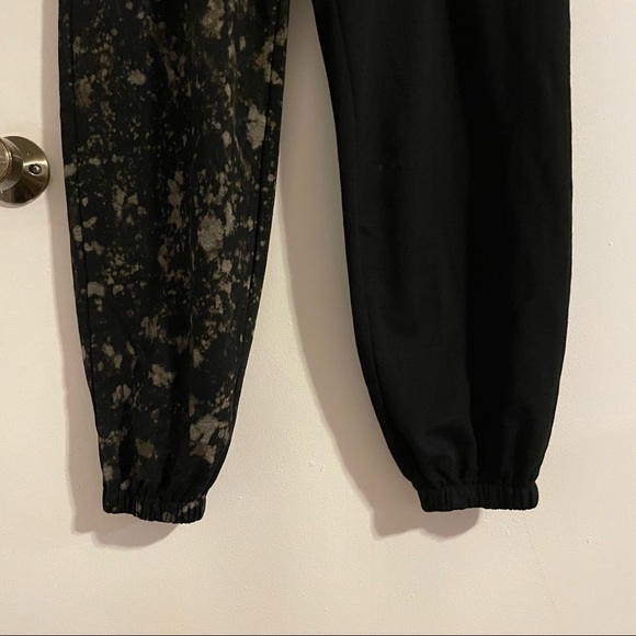 Split Reverse Dye Sweatpants - Picture 5 of 8